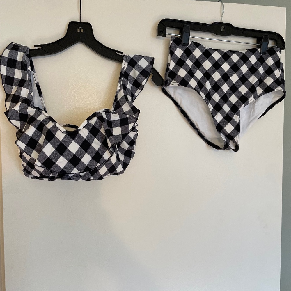 Freya Gingham Print Bikini Set - 32H top & Sz Small bottom